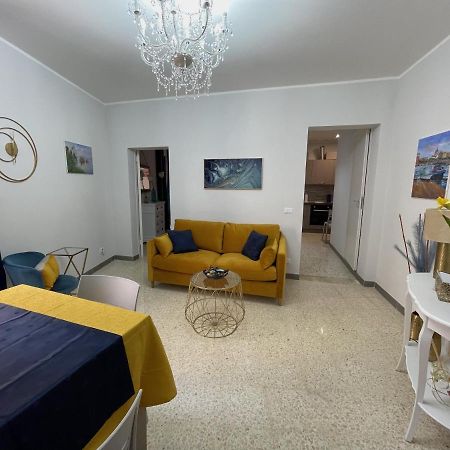 Trapani Centro Storico Apartment, Great Central Location! All New Furniture And Appliances! Luaran gambar