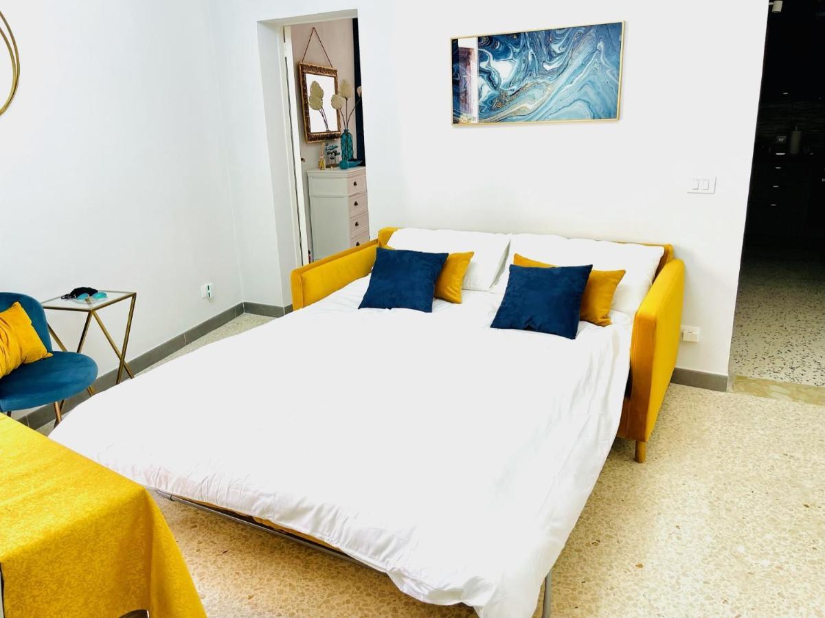 Trapani Centro Storico Apartment, Great Central Location! All New Furniture And Appliances! Luaran gambar