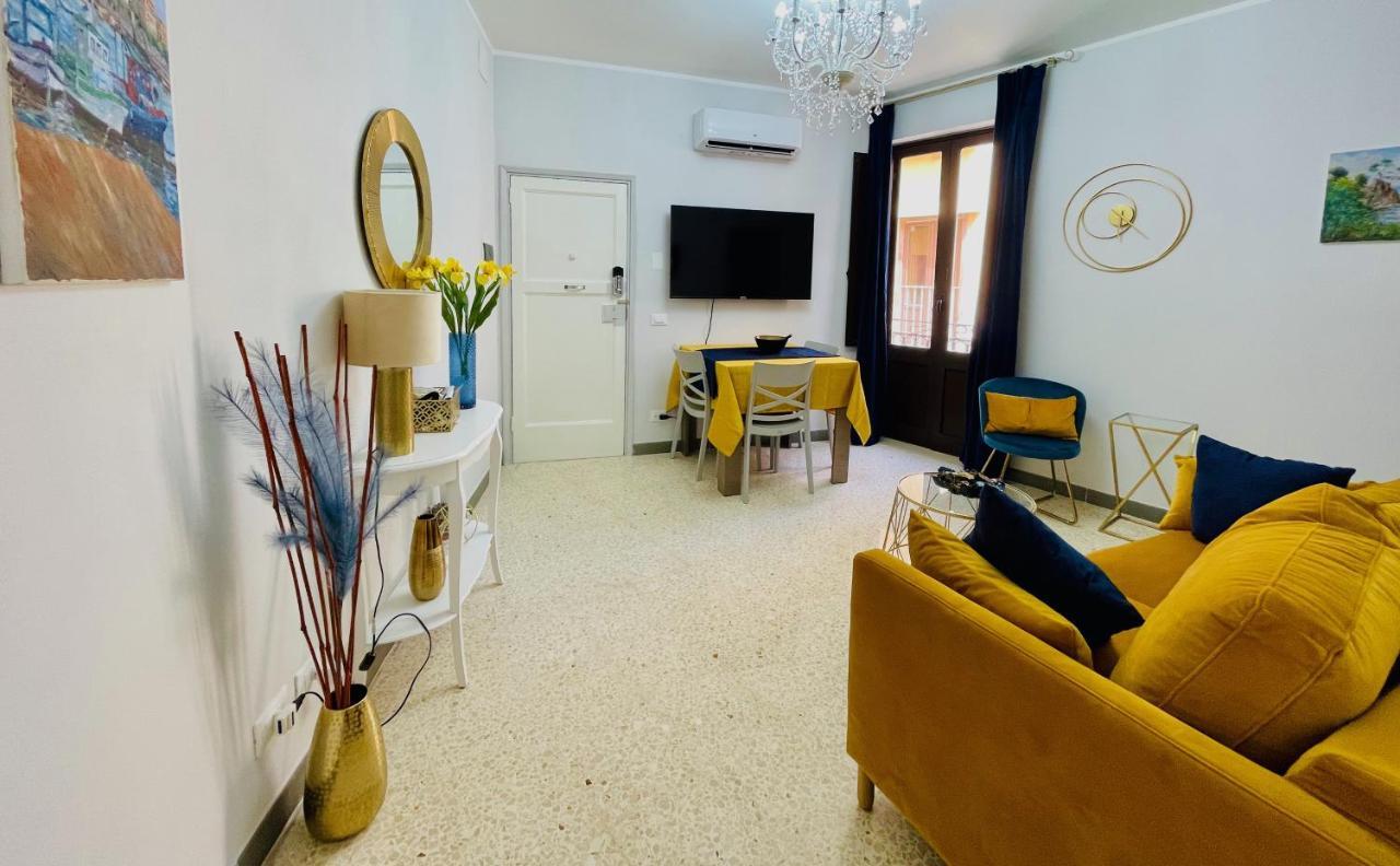 Trapani Centro Storico Apartment, Great Central Location! All New Furniture And Appliances! Luaran gambar